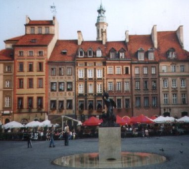 Warsaw Old Town Square, called Rynek Starego Miasta, with mermaid statue