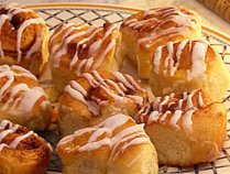 Plate of sweet rolls...my mouth is watering!